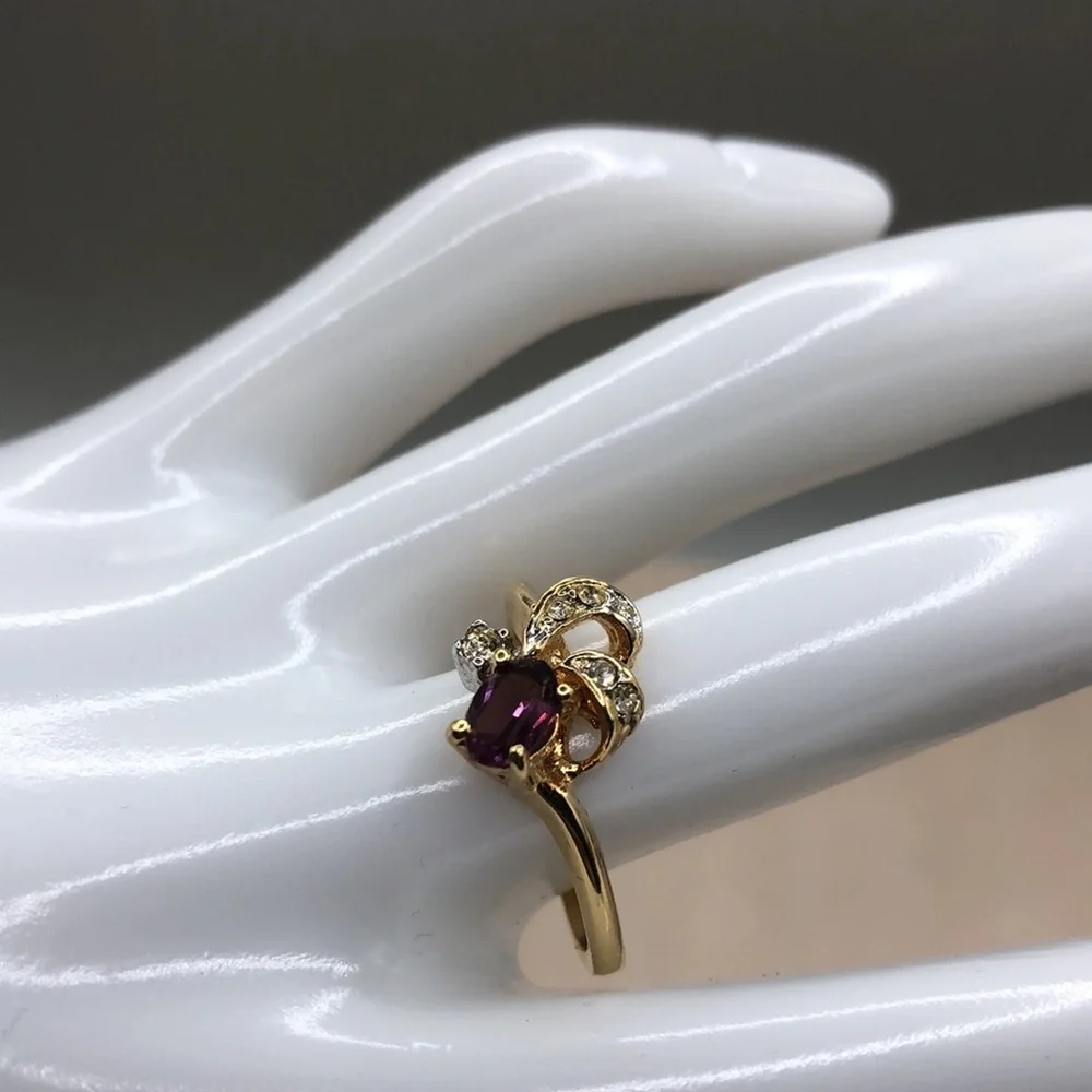Vintage 8k Gold Electroplated Faux Gemtsone Costume Ring